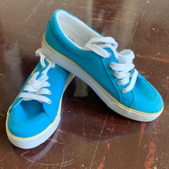 Polo by Ralph Lauren Tennis Shoe - Picture 1 of 8